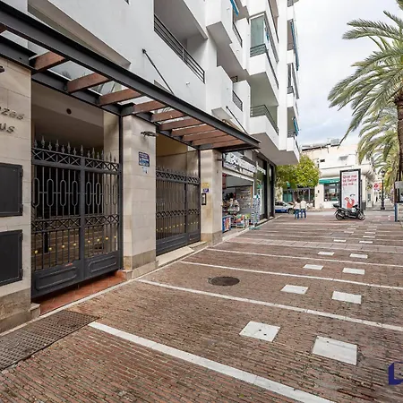 2br Puerto Banus Premium Location *