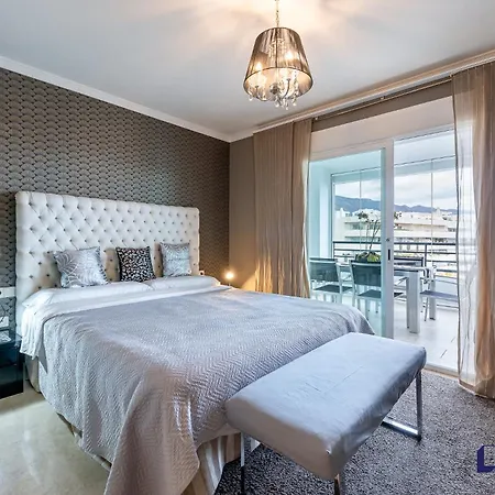 2br Puerto Banus Premium Location Apartment *