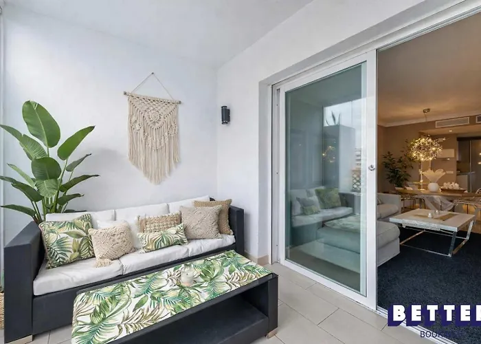 Апартаменти 2br Puerto Banus Premium Location