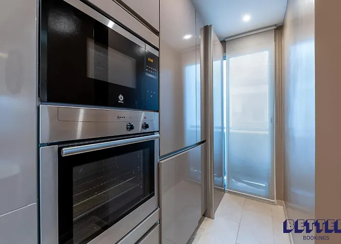 2br Puerto Banus Premium Location *