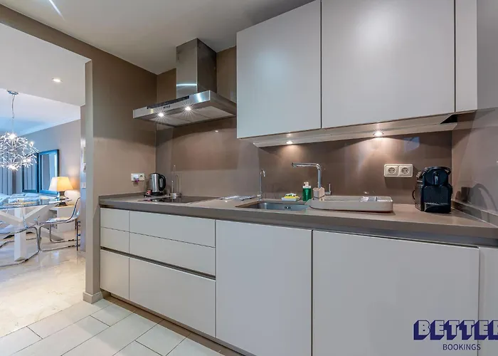 Διαμέρισμα 2br Puerto Banus Premium Location *