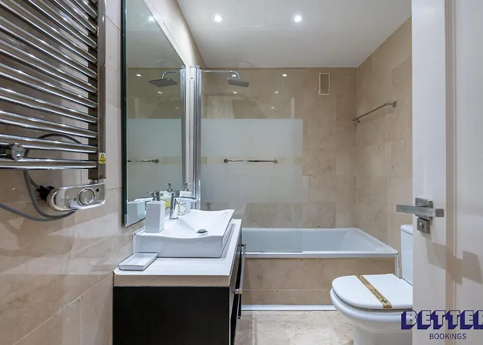 Διαμέρισμα 2br Puerto Banus Premium Location *